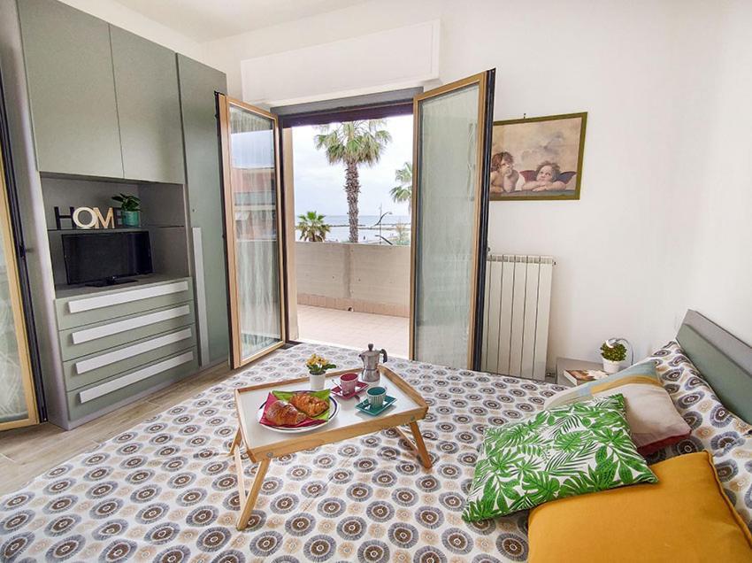 Alighieri Primissima Fila Mare Apartment *